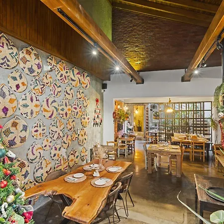 The Iskemleci Oda ve Kahvaltı Lefkoşa