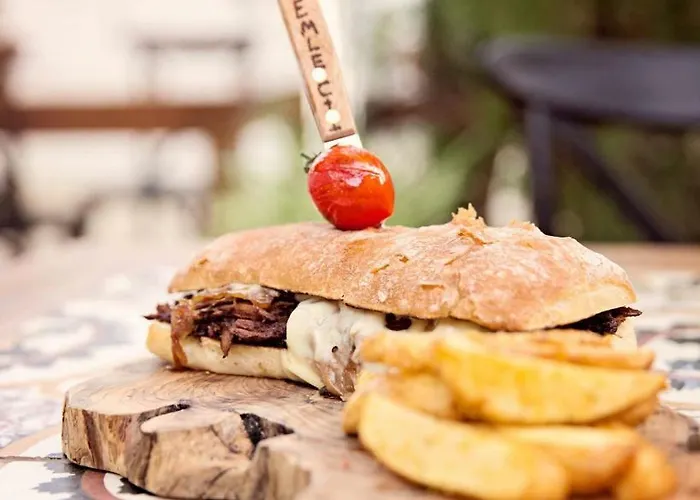 The Iskemleci Oda ve Kahvaltı Lefkoşa